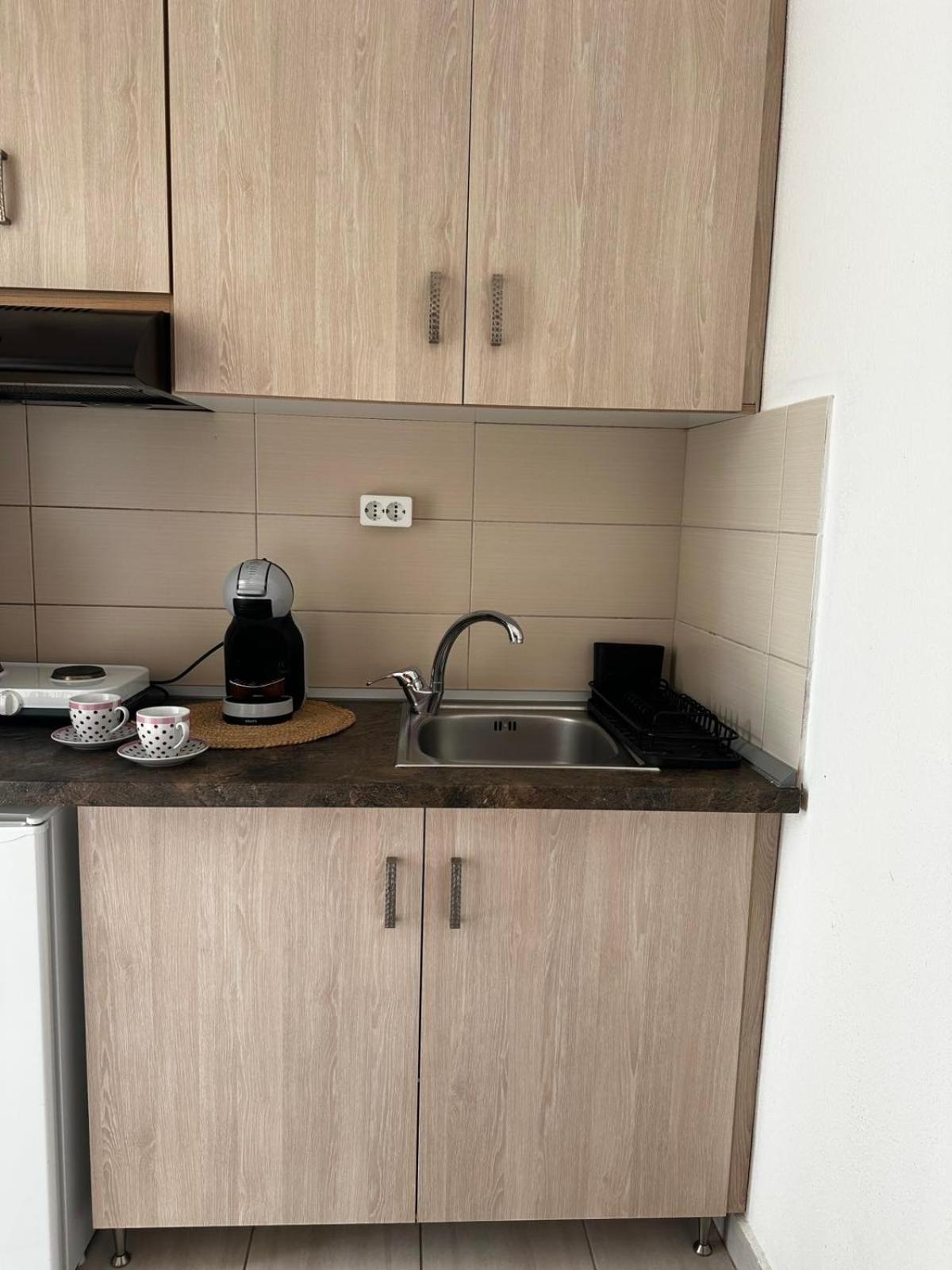 Elena Rooms-Apartments Asproválta Eksteriør bilde